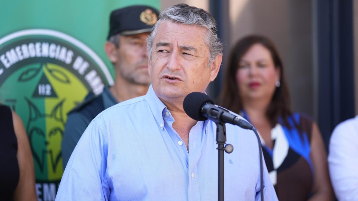 El vicepresidente primero y consejero de Presidencia, Antonio Sanz