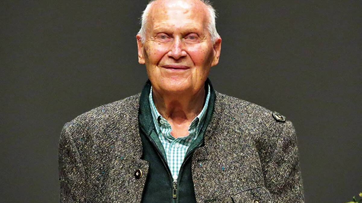 Bert Hellinger - Cultura