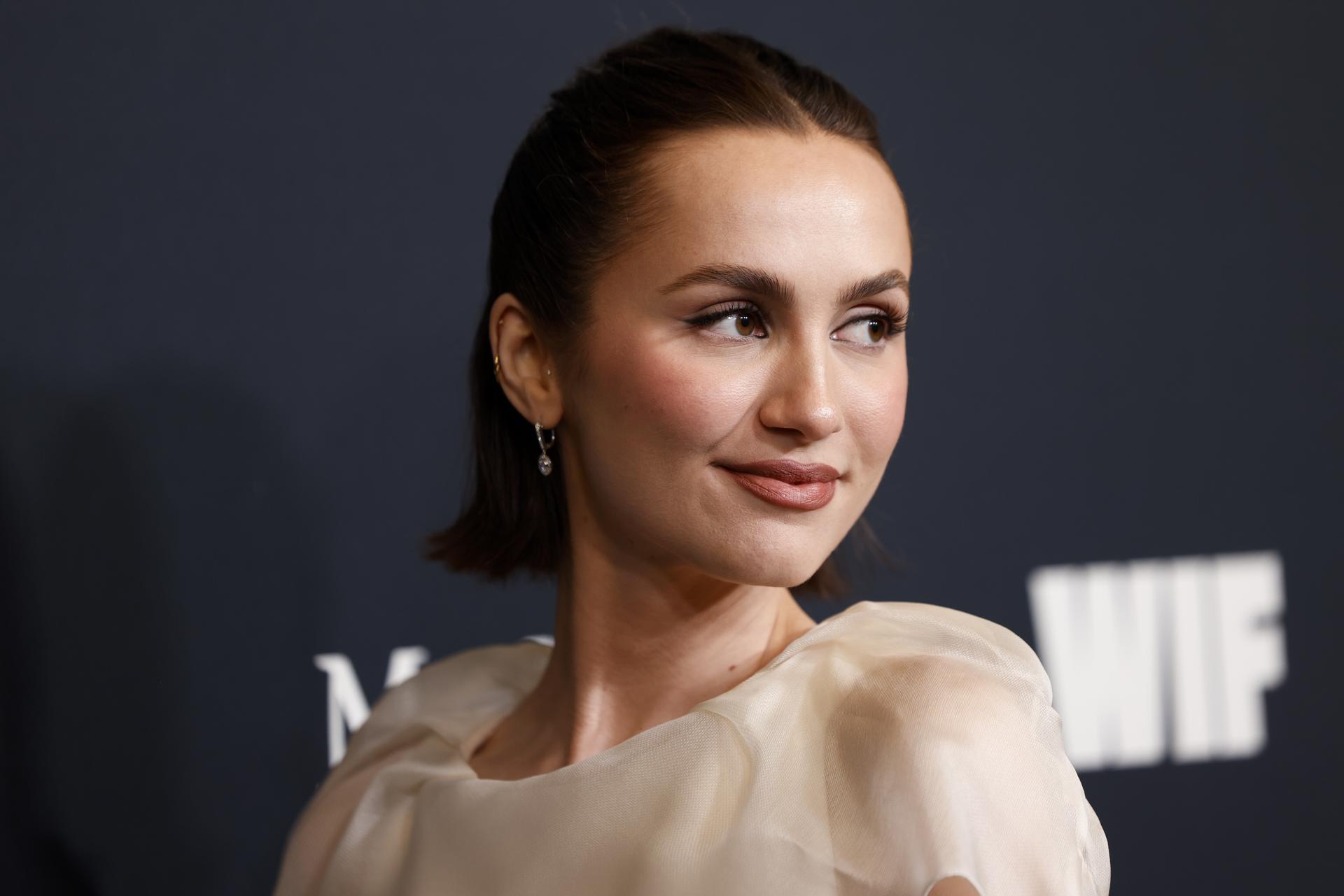 BEVERLY HILLS (United States), 07/11/2025.- US actress Maude Apatow attends the WIF (Women In Film) Honors 2025 at the Beverly Hilton in Beverly Hills, California, USA, 06 November 2025. EFE/EPA/CAROLINE BREHMAN