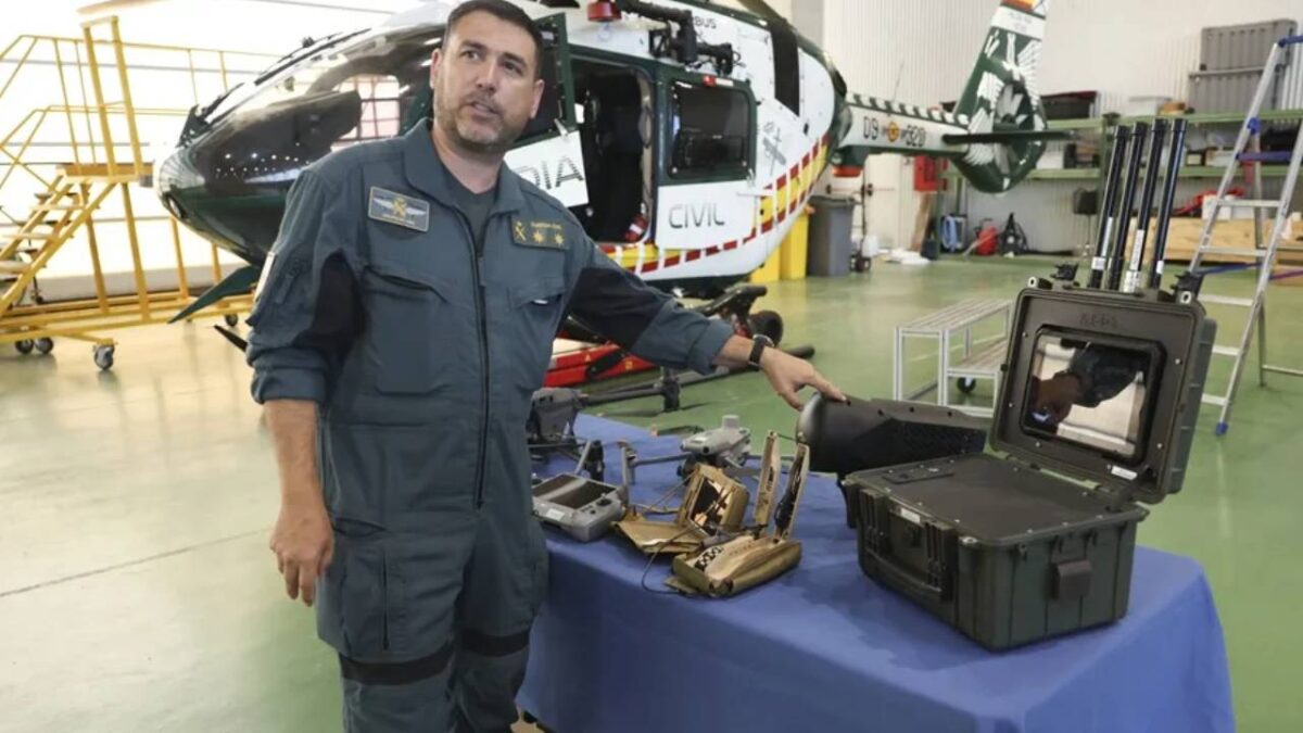 Servicio Aéreo de la Guardia Civil - Defensa