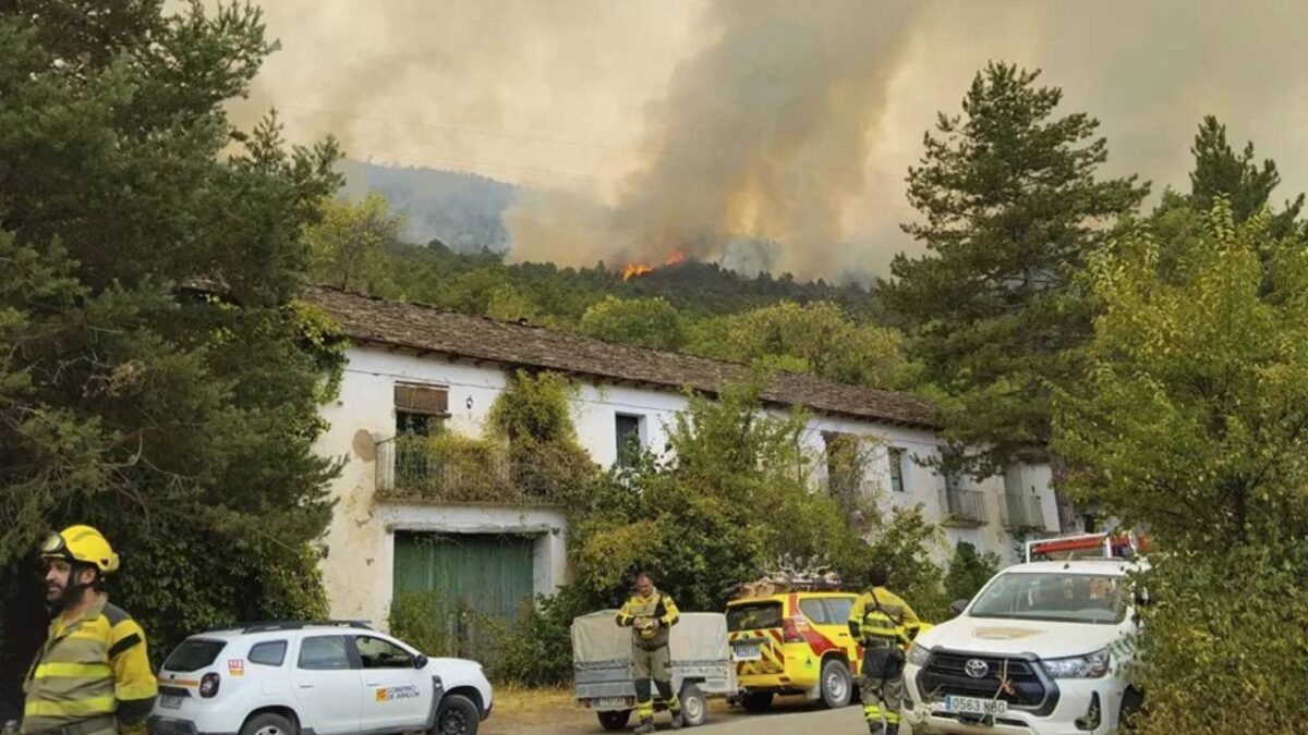 Incendio de Riglos - Sociedad