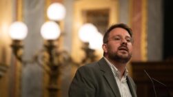 El portavoz adjunto de Sumar en el Congreso, Alberto Ibáñez. Europa Press