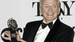 Bob Mackie - Estilo14