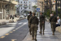 Defensa investigará los presuntos malos tratos de militares a inmigrantes en Ceuta