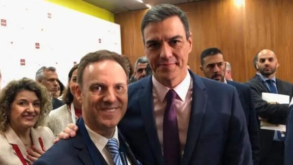 David de la Encina y Pedro Sánchez en 2019.