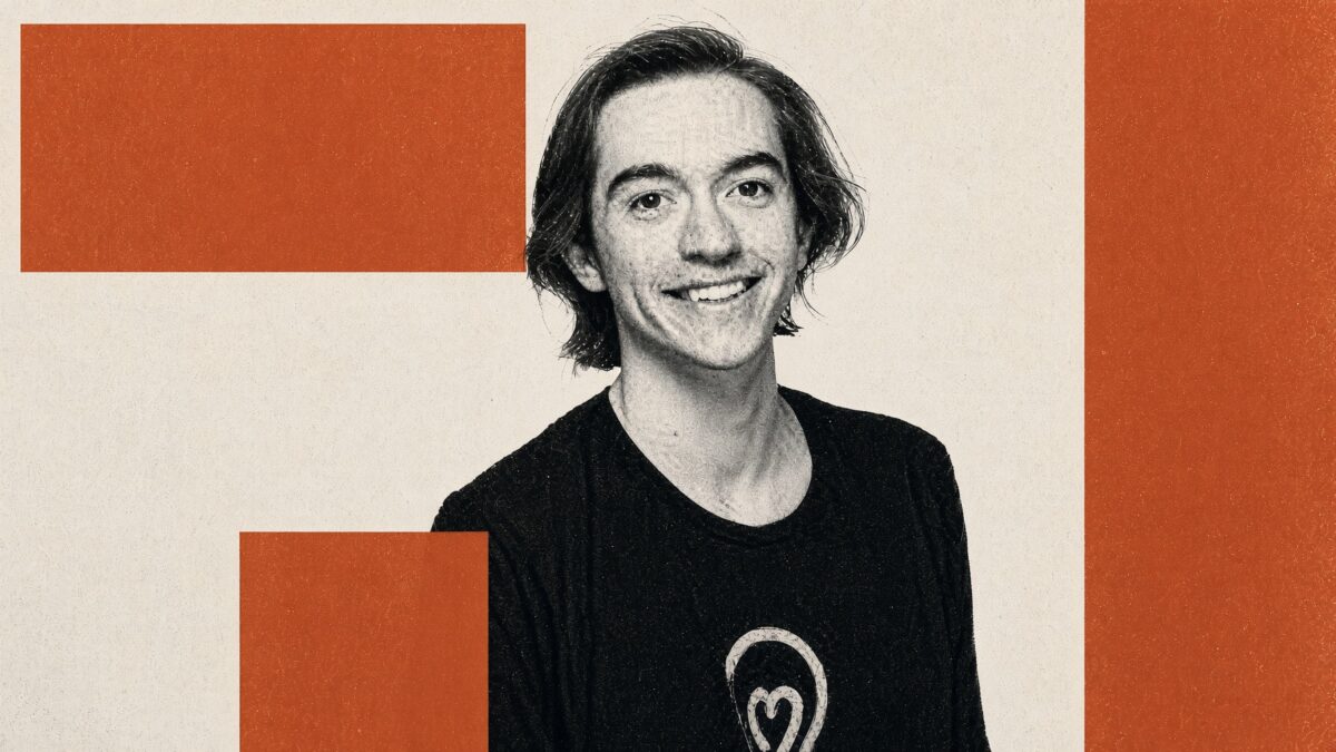 Evan Hubinger - Economía