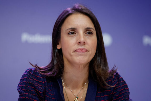 MADRID 05/09/2026.- La secretaria Política de Podemos, Irene Montero durante la reunión del Consejo Ciudadano de la formación celebrada este sábado en Madrid. EFE/Daniel González