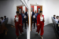 FOTODELDÍA MADRID, 29/09/2026.- La ministra de Vivienda y Agenda Urbana, Isabel Rodríguez, junto al ministro de Política Territorial y Memoria Democrática, Ángel Víctor Torre, y el vicepresidente primero y ministro de Economía, Comercio y Empresa, Carlos Cuerpo, a su llegada a la rueda de prensa tras la reunión del Consejo de Ministros este martes. EFE/Rodrigo Jiménez