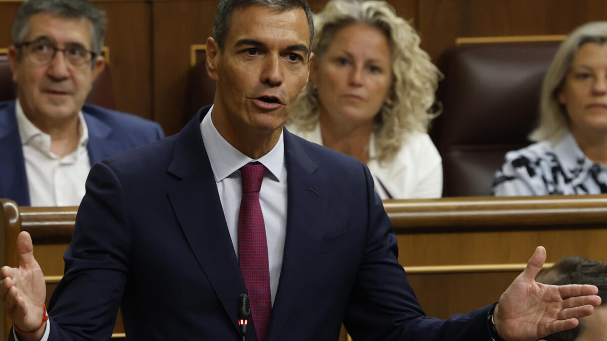 MADRID, 09/09/2026.- El presidente del Gobierno, Pedro Sánchez, interviene durante la primera sesión de control del Congreso del curso político, este miércoles. EFE/ J.J. Guillén