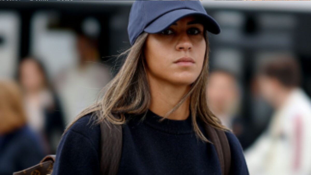 Maelle Lakrar, jugadora del Real Madrid durante el viaje a Manchester
