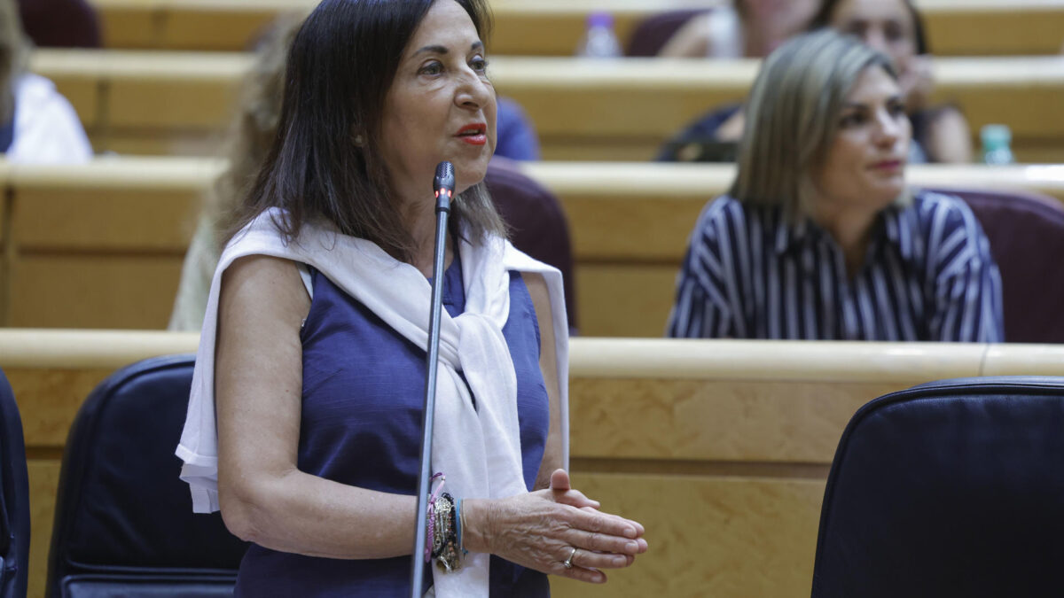 MADRID, 15/09/2026.- La ministra de Defensa, Margarita Robles, interviene durante la sesión de control al Gobierno celebrada hoy en el Senado. EFE/Zipi Aragón