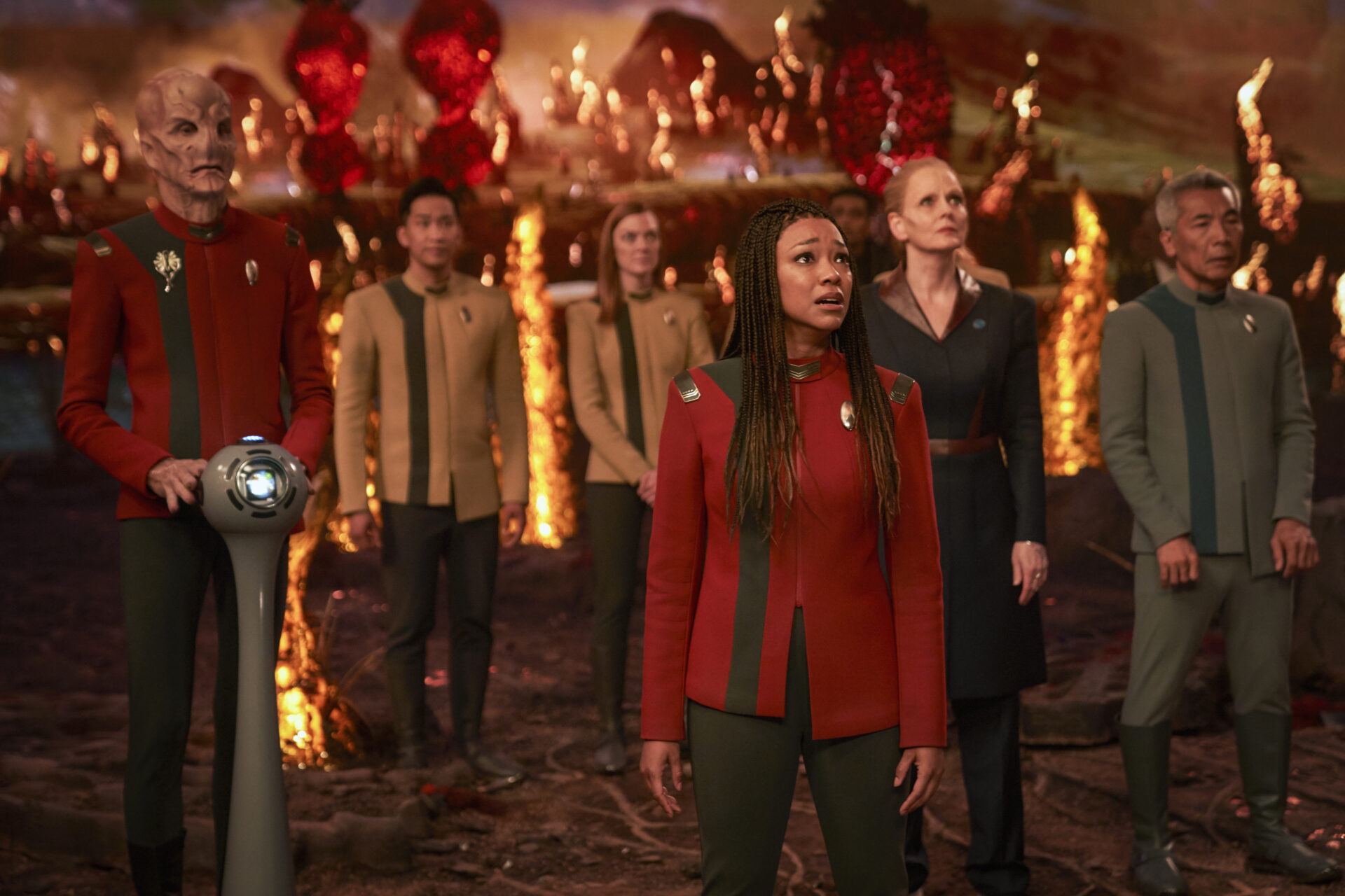Pictured: Doug Jones as Saru, Sonequa Martin-Green as Burnham, Chelah Horsdal as Rillak and Hiro Kanagawa as Dr. Hirai of the Paramount+ original series STAR TREK: DISCOVERY. Photo Cr: Marni Grossman/Paramount+ © 2021 CBS Interactive. All Rights Reserved.