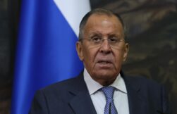MOSCOW (Russian Federation), 25/08/2026.- Russian Foreign Minister Sergey Lavrov attends a press conference with Archbishop Paul Richard Gallagher, Vatican envoy and Secretary for Relations with States and International Organisations of the Holy See, following their meeting in Moscow, Russia, 25 August 2026. (Santa Sede, Rusia, Moscú) EFE/EPA/RAMIL SITDIKOV/REUTERS / POOL