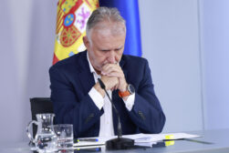 El ministro de Política Territorial y Memoria Democrática, Ángel Víctor Torres
