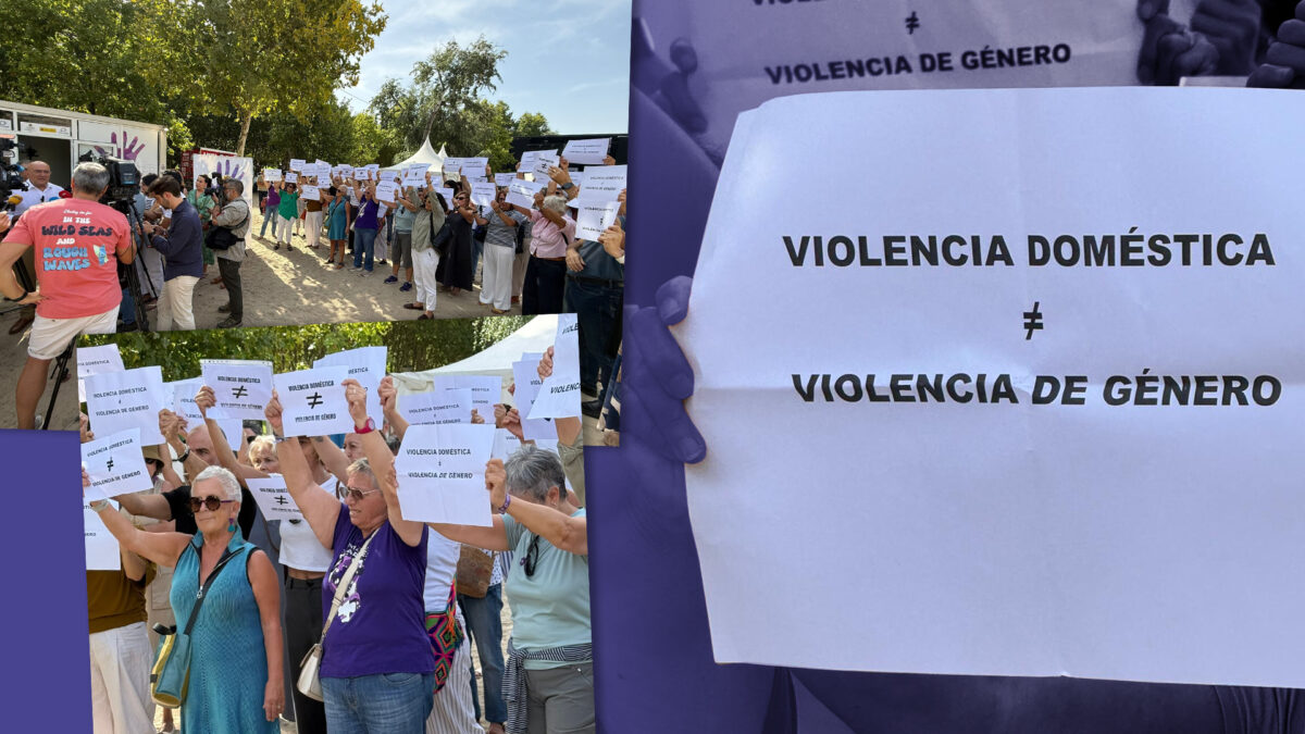 Las mujeres que protestaron frente al alcalde de Valladolid, por borrar el término violencia de género
