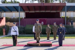Instantes previos a la formalización del relevo de mando en el patio de armas Reina Sofía del acuartelamiento de El Rey, en El Pardo.