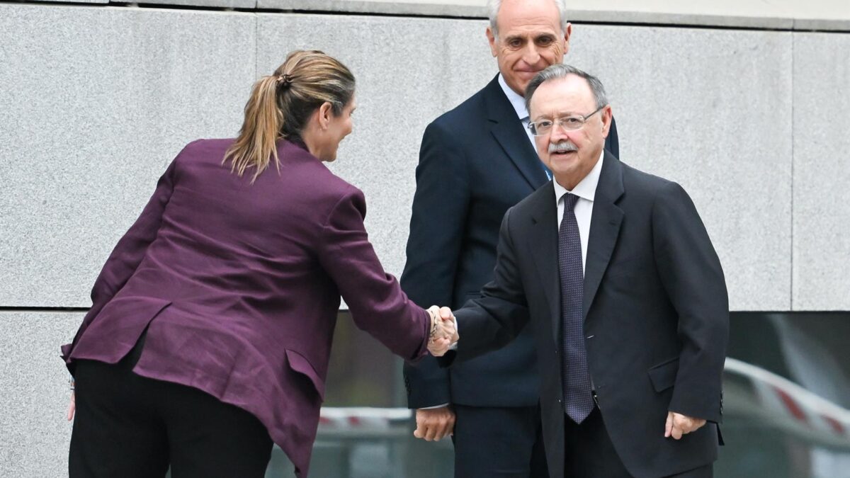 El presidente de Ceuta, Juan Jesús Vivas, a su llegada a la Audiencia Nacional, a 30 de septiembre de 2026, en Madrid