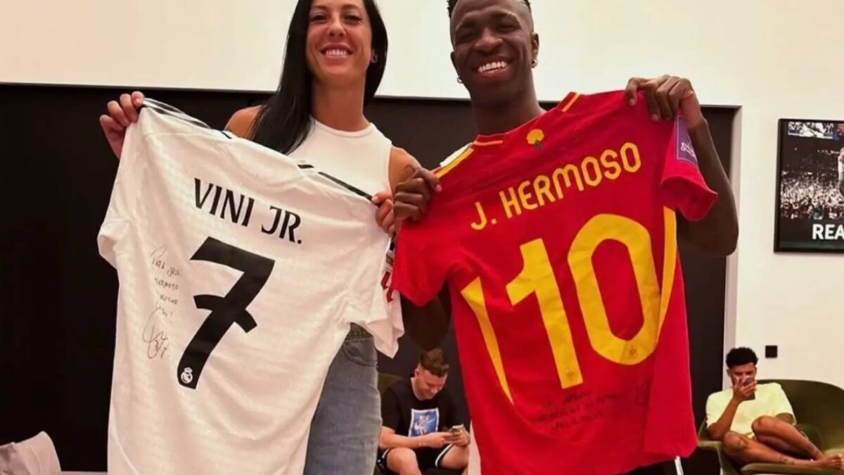 Jennifer Hermoso y Vinicius - Deportes