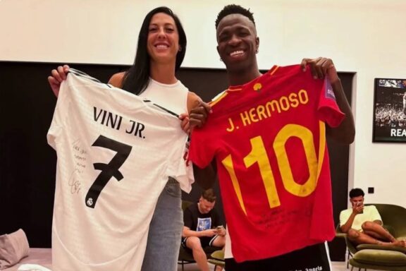 Jennifer Hermoso y Vinicius - Deportes
