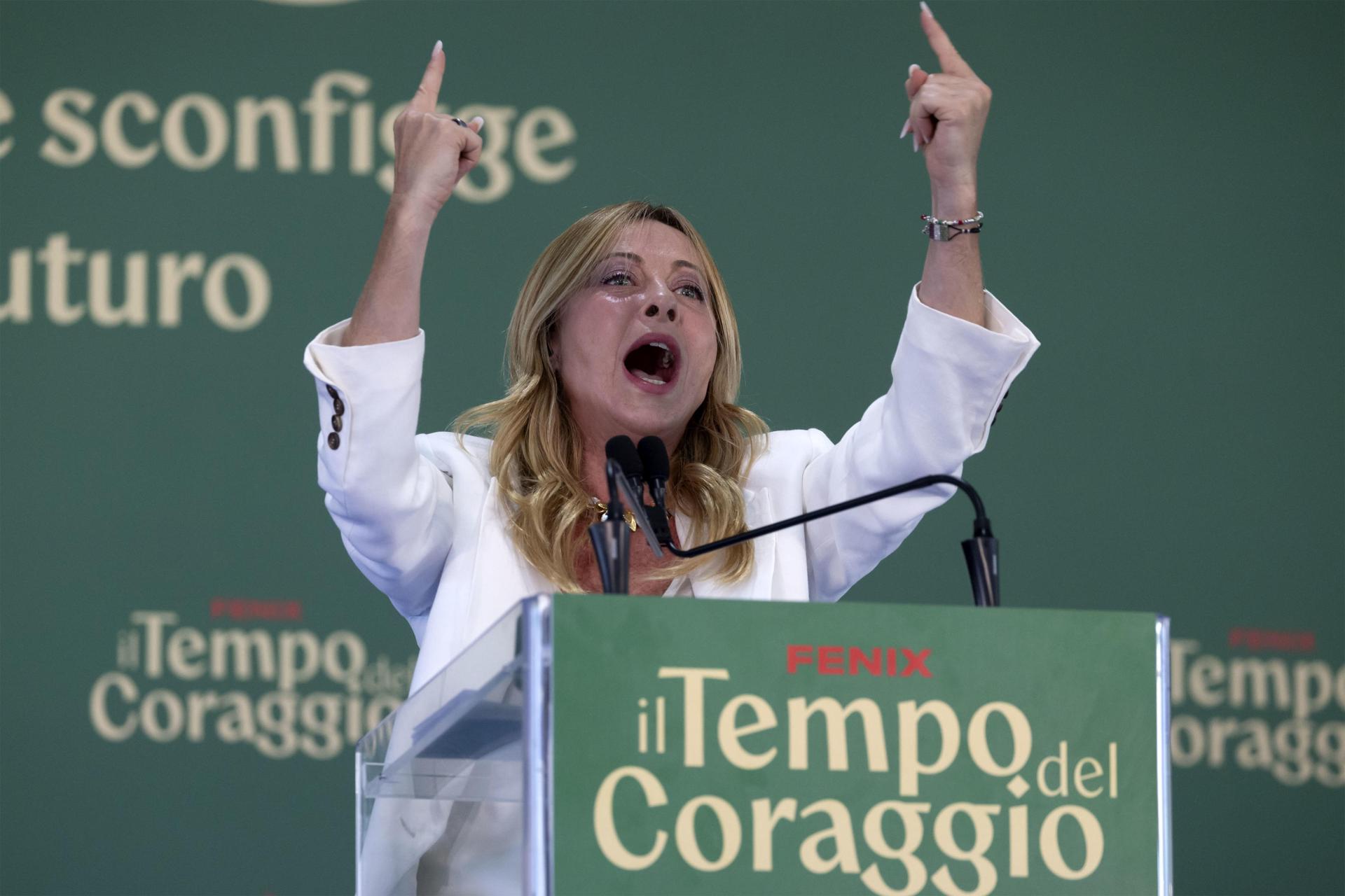 Rome (Italy), 20/09/2026.- Italian Prime Minister Giorgia Meloni speaks during the annual national youth festival 'Fenix, il tempo del coraggio,' organized by Gioventu Nazionale, the youth movement of the political party Fratelli d'Italia, in Rome, Italy, 20 September 2026. (Italia, Roma) EFE/EPA/MASSIMO PERCOSSI