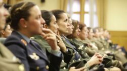 Mujeres en las Fuerzas Armadas