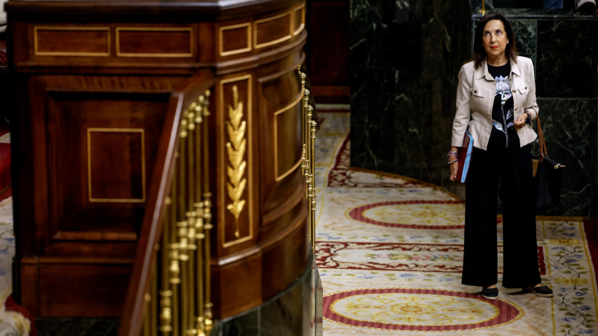 MADRID, 23/09/2026.- La ministra de Defensa, Margarita Robles durante la sesión de control al Gobierno celebrada este miércoles en el Congreso. EFE/Javier Lizón