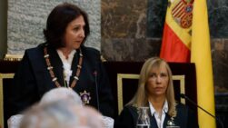La fiscal general del Estado, Teresa Peramato, y la presidenta del Tribunal Supremo, Isabel Perelló.