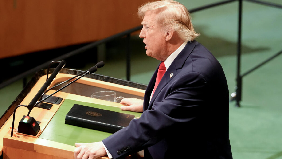 AME9604. NUEVA YORK (ESTADOS UNIDOS), 22/09/2026.- El presidente de Estados Unidos, Donald Trump, habla durante la 81ª Asamblea General de Naciones Unidas, este martes en Nueva York (Estados Unidos). EFE/ Octavio Guzmán