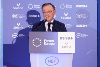 MADRID, 07/09/2026.- El presidente de Ceuta, Juan Jesús Vivas, interviene en el foro Nueva Economía Fórum para hablar de la crisis migratoria en la ciudad autónoma, este lunes en Madrid. EFE/ Borja Sánchez-Trillo