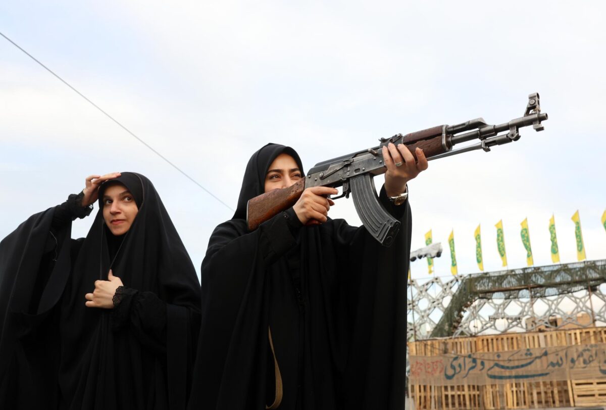Irán