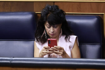 MADRID, 03/09/2026.- La ministra de Igualdad, Ana Redondo, en el pleno en el Congreso de los Diputados donde comparece el presidente del Gobierno, Pedro Sánchez, este jueves, para informar de la gestión de la crisis en Ceuta. EFE/ Chema Moya