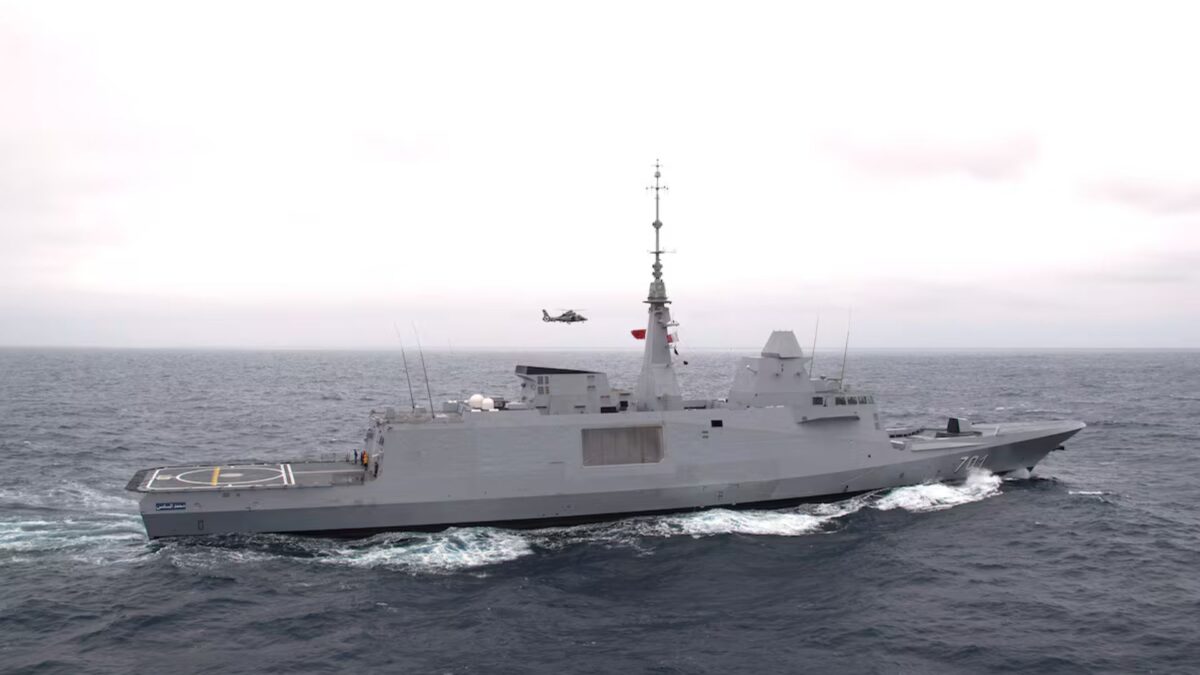 Buques de guerra marroquíes entraron en aguas de Ceuta coincidiendo con la llegada masiva de inmigrantes