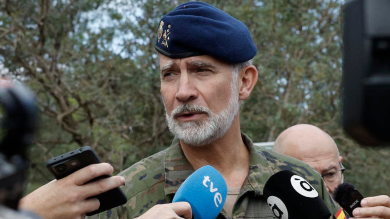 Felipe VI comparece ante los medios tras el accidente en Urda