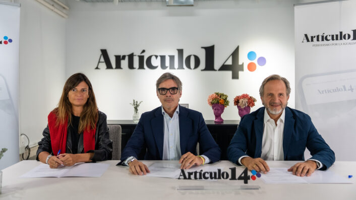 Firma de Articulo14 con Winston