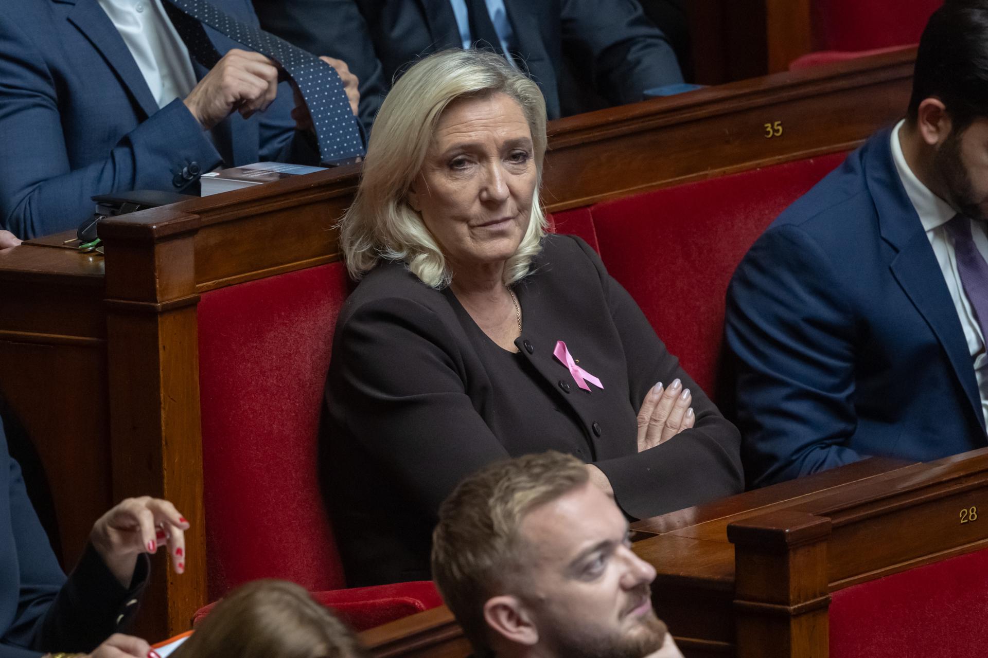 PARIS (France), 20/10/2026.- French President of Parliament group for the far-right Rassemblement National (RN) party Marine Le Pen during a session of questions to the government at the French National Assembly in Paris, France, 20 October 2026. French Prime Minister Sebastien Lecornu addressed the recent nationwide protests and riots during the parliament's session of questions. (Protestas, Disturbios, Francia) EFE/EPA/CHRISTOPHE PETIT TESSON