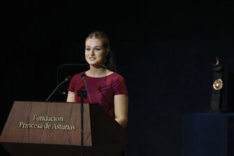 OVIEDO, 23/10/2026.- La Princesa Leonor durante la gala de entrega de los Premios Princesa de Asturias 2026 que se celebra este viernes en el Teatro Campoamor de Oviedo. EFE/ Ballesteros.