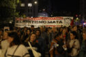 Miles de personas marchan en Madrid hasta la casa de Maricarmen para rendirle homenaje
