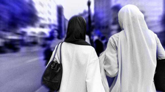 El encierro invisible de las mujeres migrantes por el aumento de odio tras la crisis en Ceuta