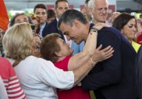 Moncloa gira a las pensiones tras el fiasco para el PSOE de la campaña ‘Maricarmen’