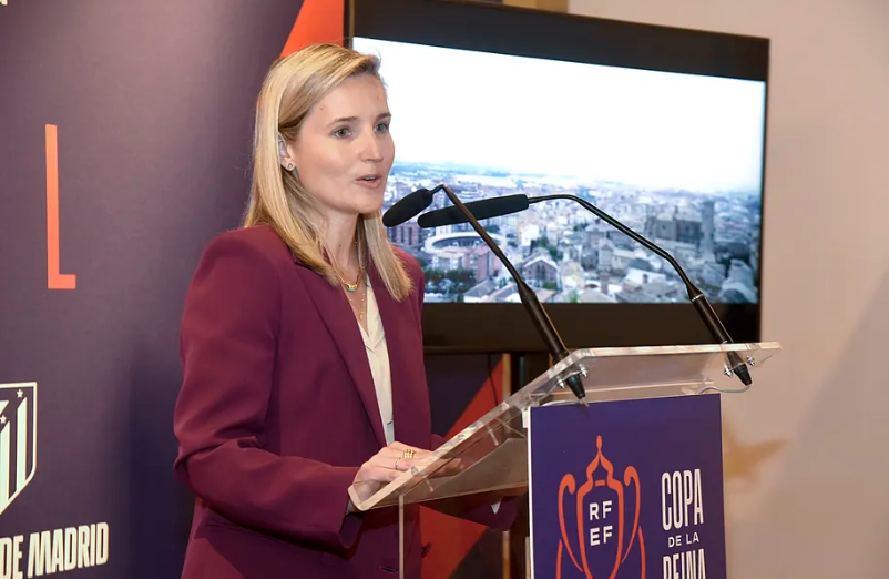 Reyes Bellver, directora
