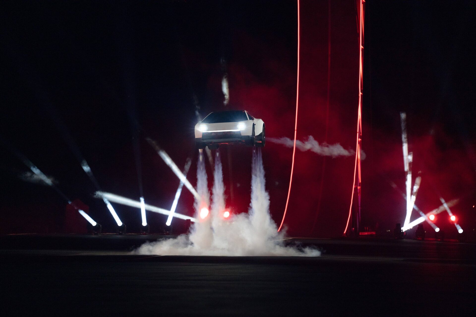 Elon Musk respalda la posible fusión de SpaceX y Tesla: "Hay mucho que ganar" Elon Musk respalda la posible fusión de SpaceX y Tesla: "Hay mucho que ganar"