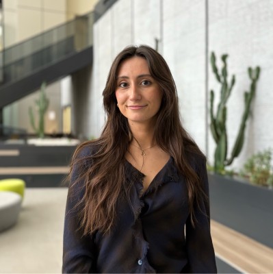 Imagen de Adriana Marroquín en su perfil de Linkedin