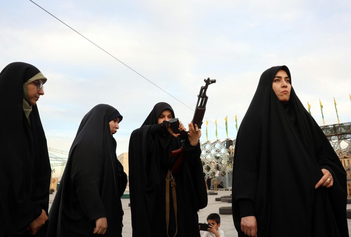 Irán