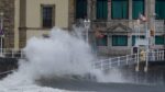 La AEMET anuncia un viernes de fuerte temporal por la borrasca Austen: olas de hasta 7 metros y viento intenso en España