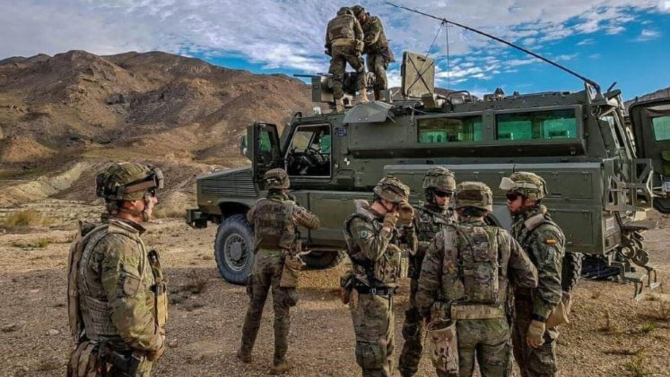 Integrantes del Cuerpo de Intendencia durante una actividad militar