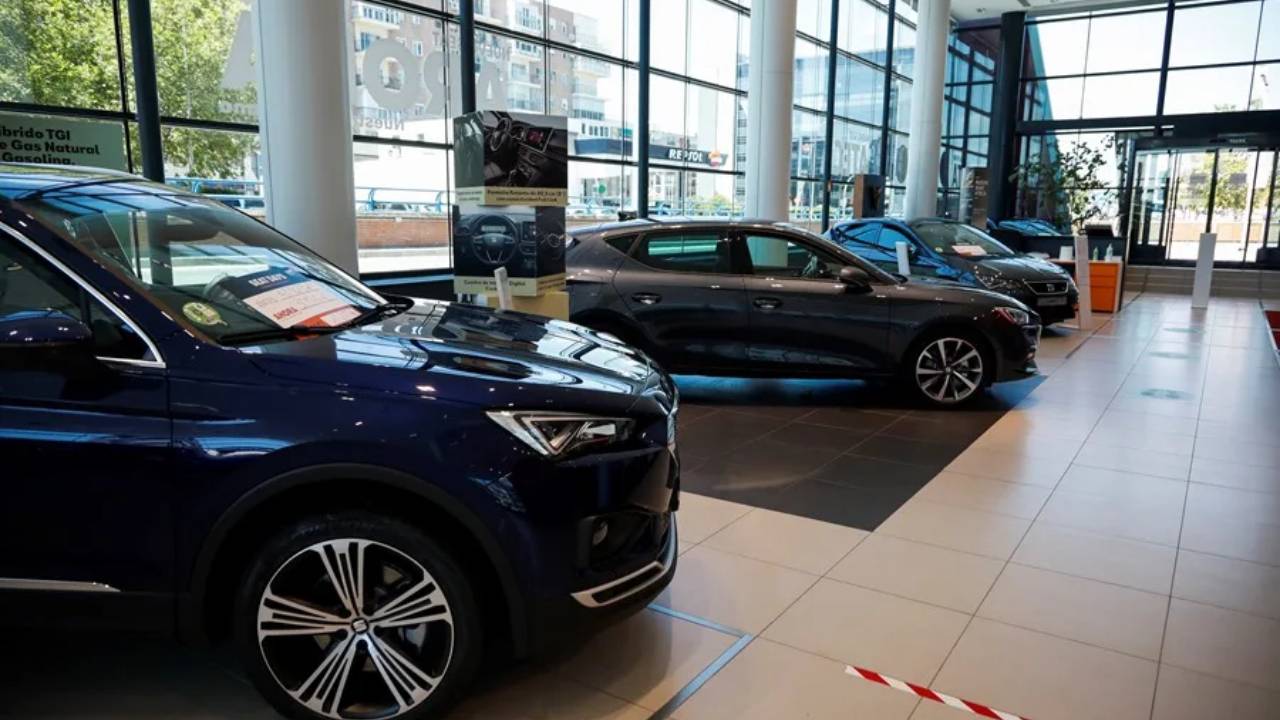 Deducción por comprar un coche eléctrico - Economía