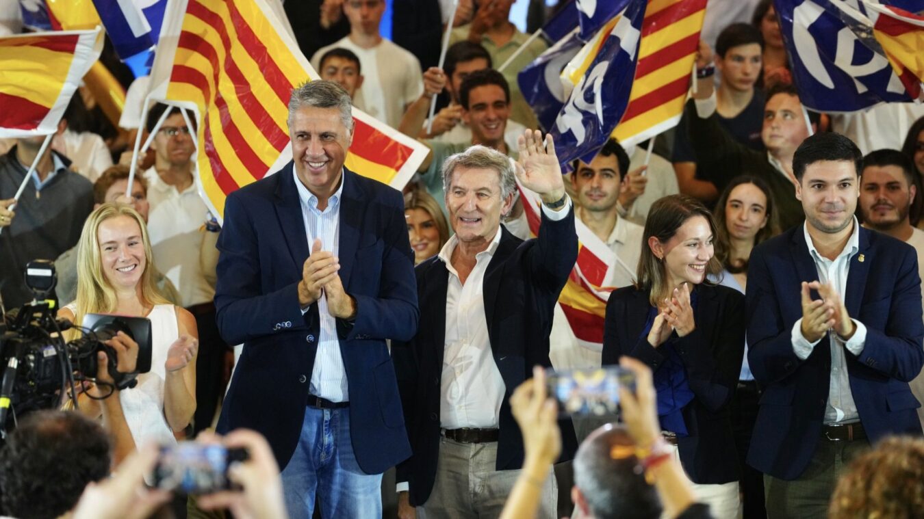 Xavier García Albiol junto a Alberto Núñez Feijóo.