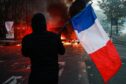 ¿A quién benefician las protestas? Los disturbios en Francia avivan la batalla política ante las presidenciales de 2027