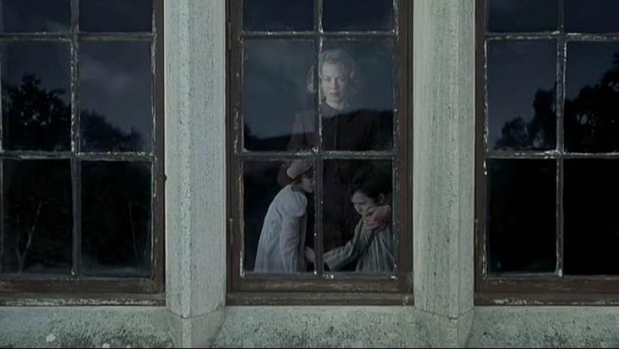 Fotograma de la película 'Los otros', de Alejandro Amenábar
