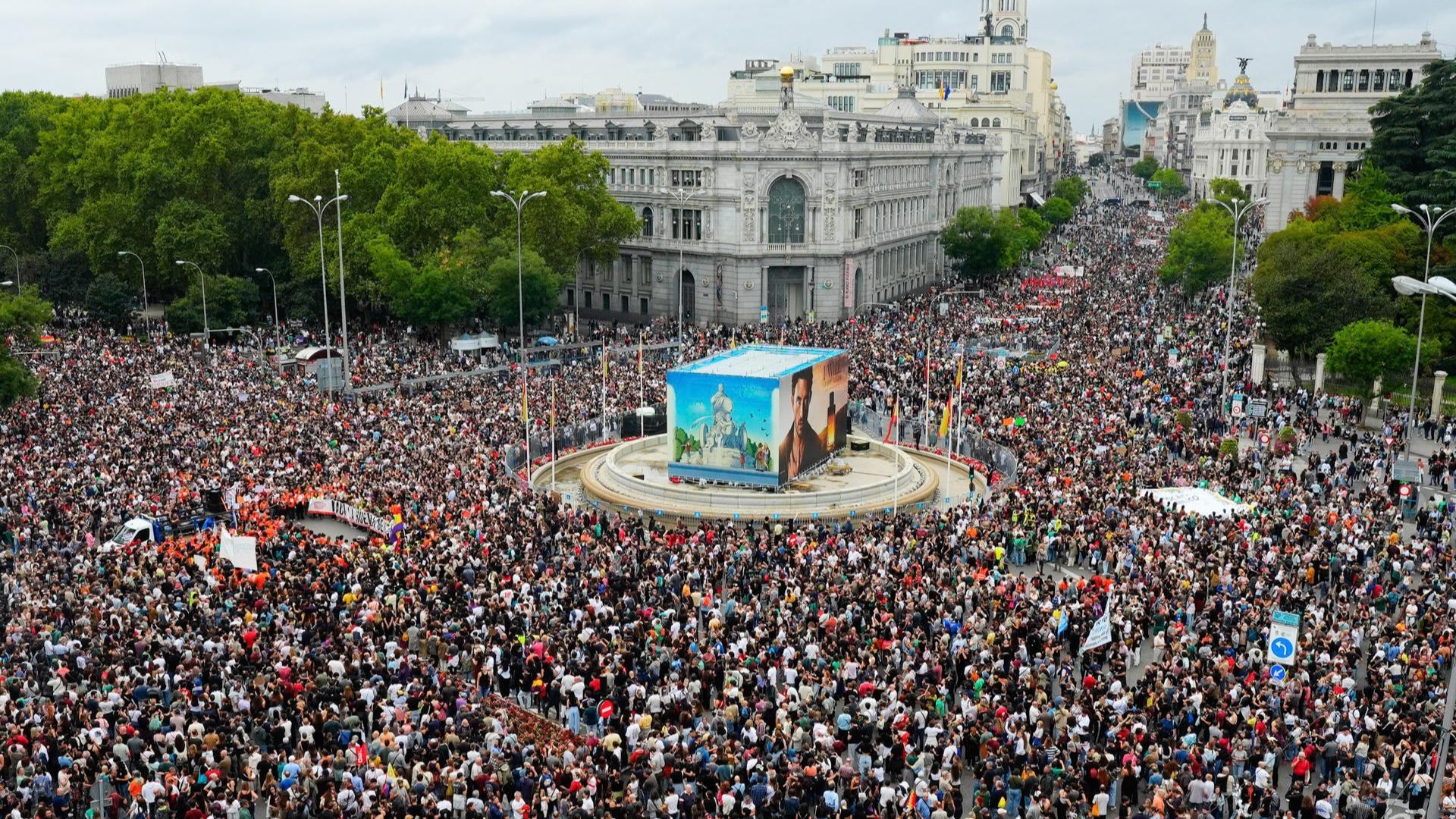 Imagen de la manifestación convocada por el Sindicato de Inquilinas en la madrileña Plaza de Cibeles.